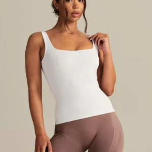 01_034_013_Look.jpgv1745915571 Smooth Contour Midi Square Neck Tank | White