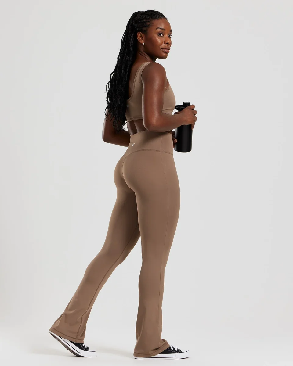 Essential Mini Flared Leggings | Caribou – Image 6