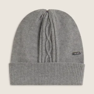 Berretto in maglia con treccia decorativa