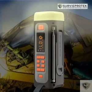 BIVOUAK™ Radio portable multifonction avec recharge solaire et manivelle