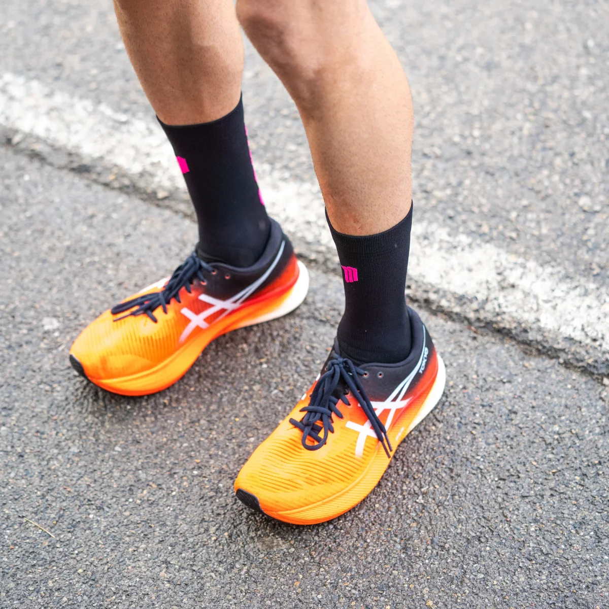 KEEP GOING BLACK - CALCETÍN RUNNING – Image 4