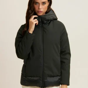 Piumino donna lunghezza media con inserti lucidi e opachi