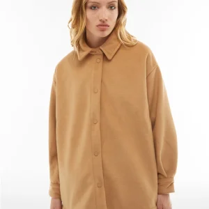 Cappotto a camicia in viscosa invernale dal fit oversize