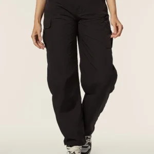 Pantaloni Cargo carrot fit in nylon navetta
