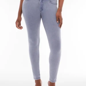 Pantaloni N.O.W.® skinny a vita alta in jersey denim