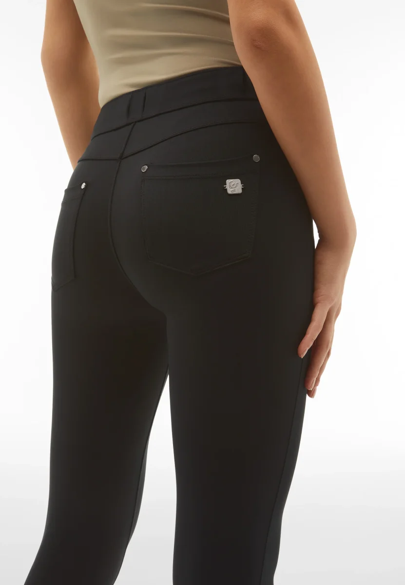 Pantaloni N.O.W.® skinny vita media tessuto traspirante – Image 6