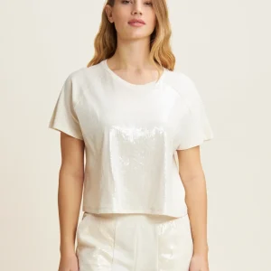 T-shirt corta con paillettes sul fronte