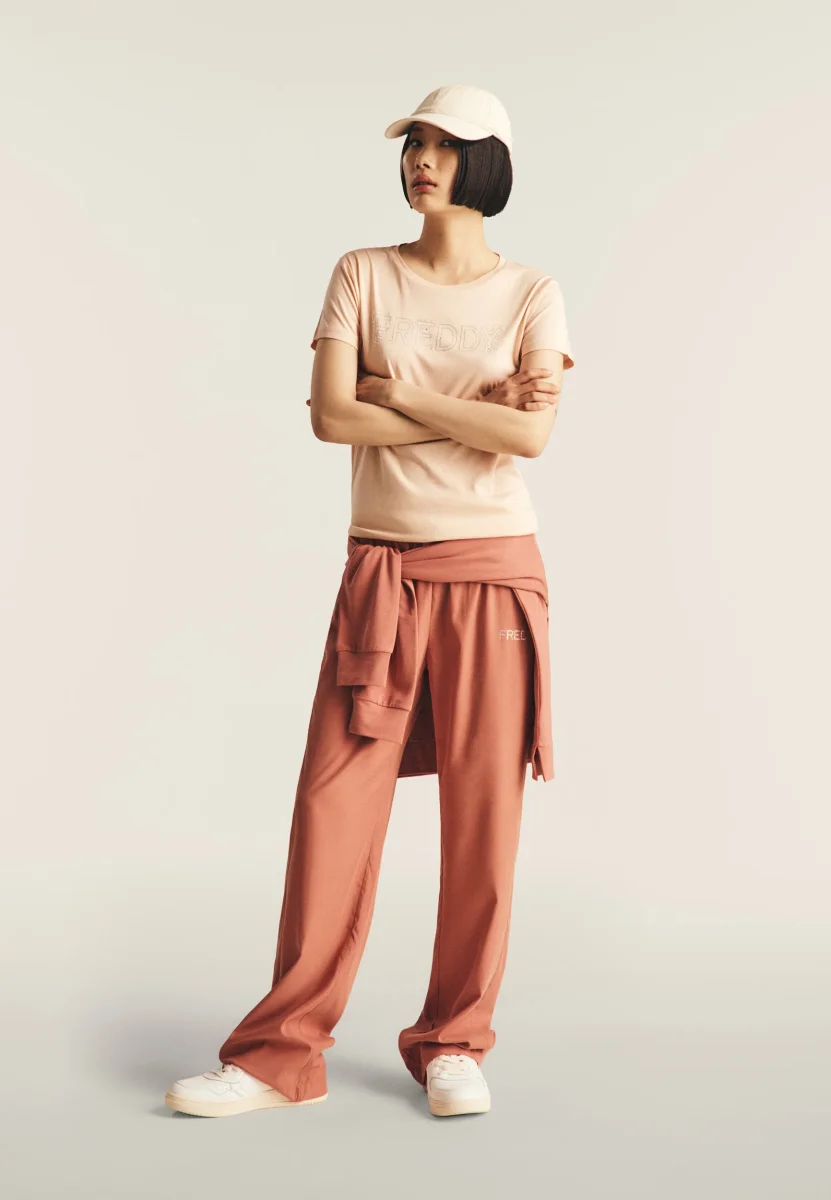 T-Shirt in jersey modal con Logo Strass