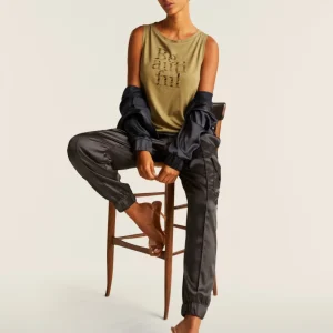 Pantaloni Cargo effetto seta con elastico sul fondo