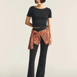 S25WMCT4_N28_-_01.jpgv1751624623 T-shirt slim fit a costine con apertura sulla schiena