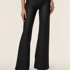 WRUP29RF447_N_-_02.jpgv1751626742 Pantaloni WR.UP® super flare in similpelle con vita regular