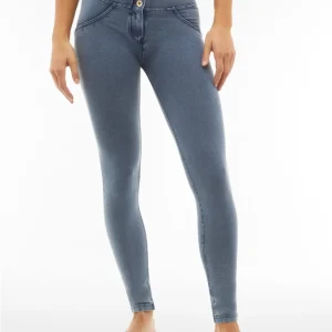 Jeggings push up WR.UP® superskinny vita alta con bottoni