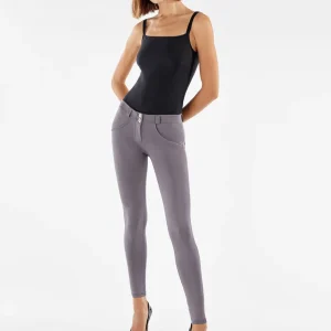 Pantaloni push up WR.UP® superskinny tessuto traspirante