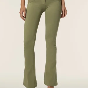 WRUP47RF429_V135_-_02.jpgv1761028527 Pantaloni WR.UP® vita regular fondo bootcut in jersey