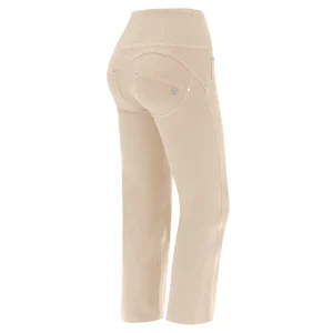 Pantaloni push up WR.UP® wide bottom cropped in gabardine