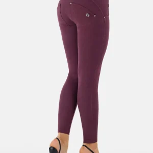Pantaloni push up WR.UP® vita alta superskinny tessuto navetta