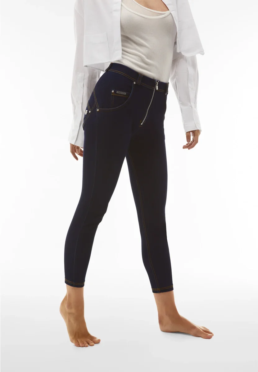Jeans WR.UP® in denim navetta con vita alta e lunghezza 7/8