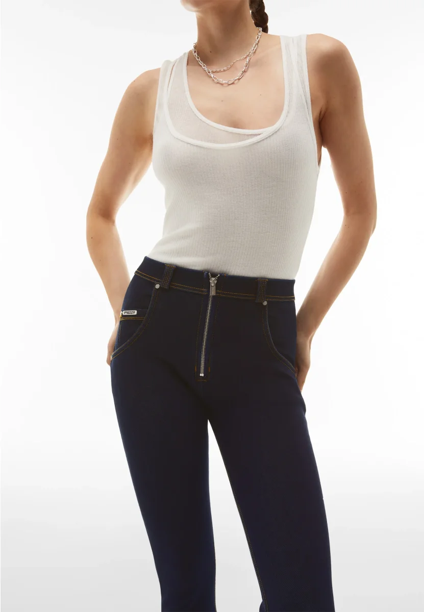 Jeans WR.UP® in denim navetta con vita alta e lunghezza 7/8 – Image 4